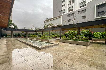 Apartamento à venda com 2 quartos, sendo 1 suíte, em Santo Amaro, São Paulo, SP