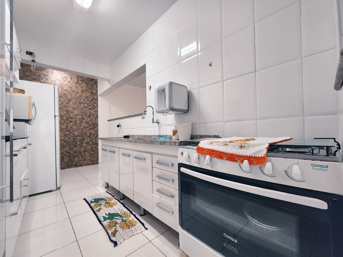 Apartamento com 2 dormitórios à venda, 86 m² por R$ 639.000,00 - Gonzaga - Santos/SP