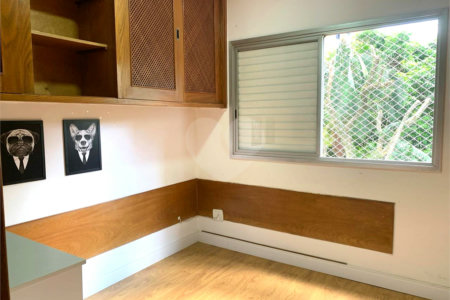 Apartamento à venda com 3 quartos, sendo 1 suíte,  em Bela Aliança, São Paulo, SP