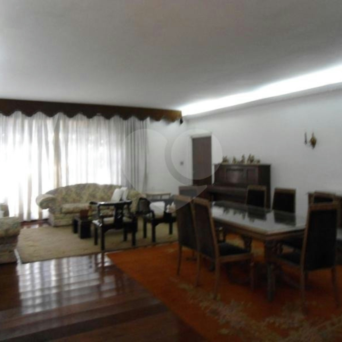 Casa à venda com 5 quartos, sendo 2 suítes, em Planalto Paulista, São Paulo, SP