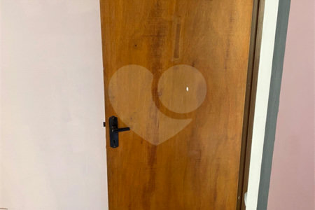 Apartamento para alugar com 2 quartos em Jardim Adriane, Itaquaquecetuba, SP