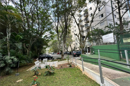 Apartamento à venda com 3 quartos em Jardim Londrina, São Paulo, SP