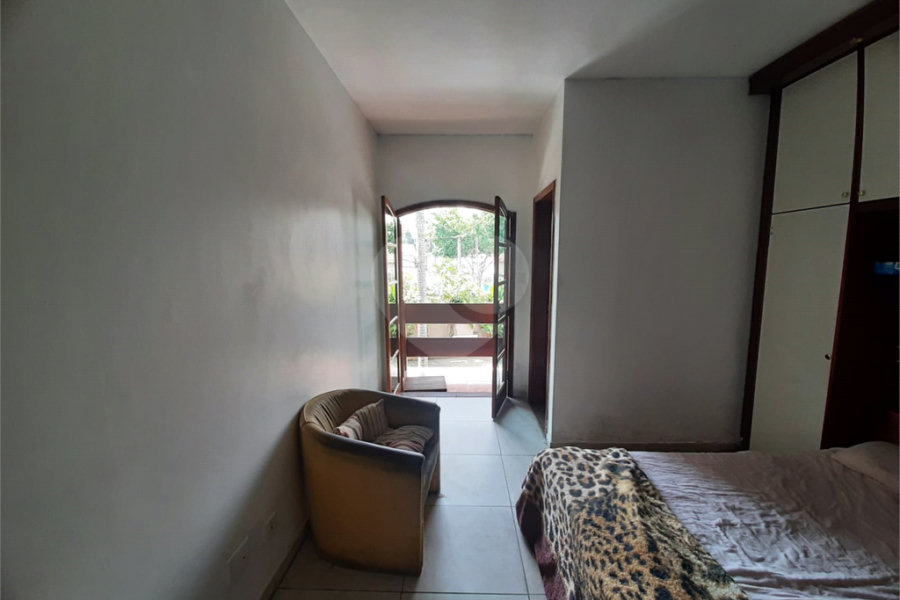 Casa à venda com 3 quartos, sendo 1 suíte, no condomínio Cantareira Park, São Paulo - SP