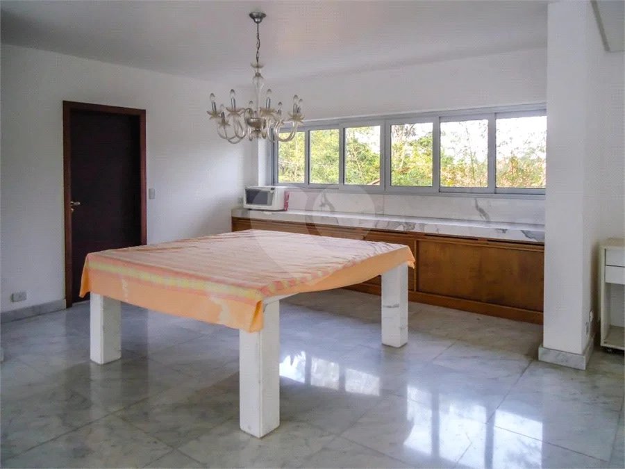 Casa à venda com 4 suítes em Vila Tramontano, São Paulo, SP