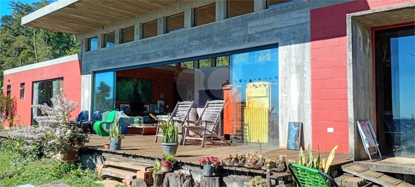 Chácara à venda com 2 suítes em Boa Vista, Piracaia, SP