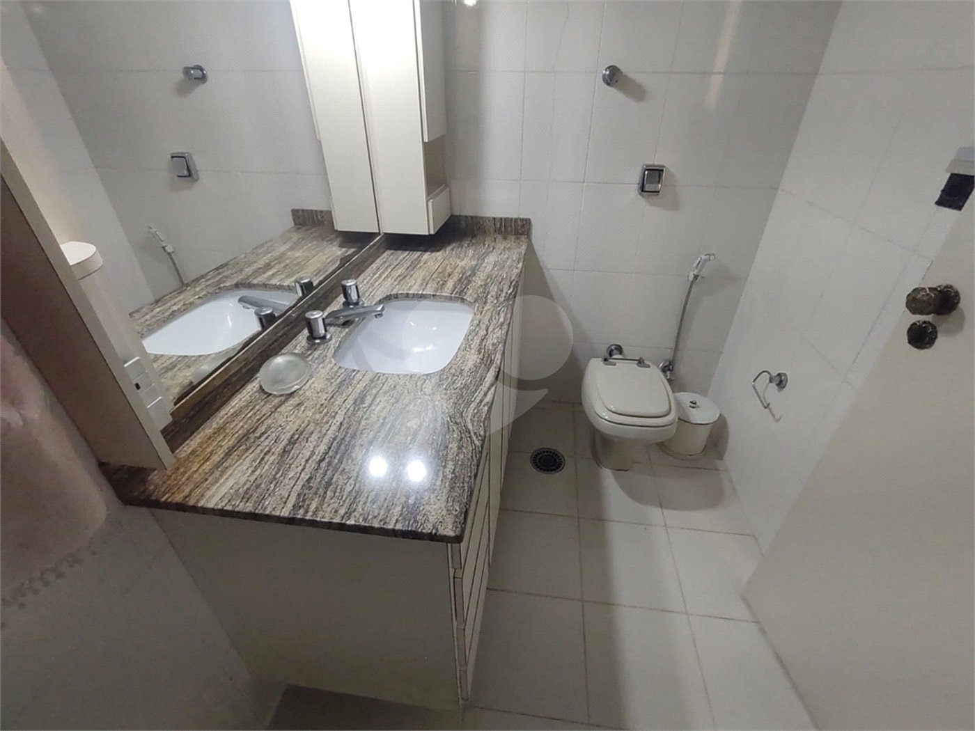 Apartamento à venda com 3 quartos em Tremembé, São Paulo, SP