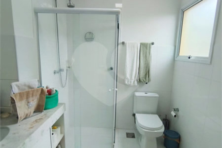 Casa à venda com 3 suítes no condomínio Piemonte, Vinhedo - SP