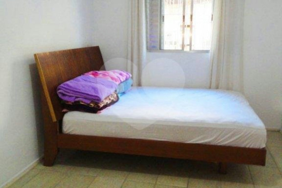 Casa Térrea à venda com 3 quartos, sendo 1 suíte, em Vila Galvão, Guarulhos, SP
