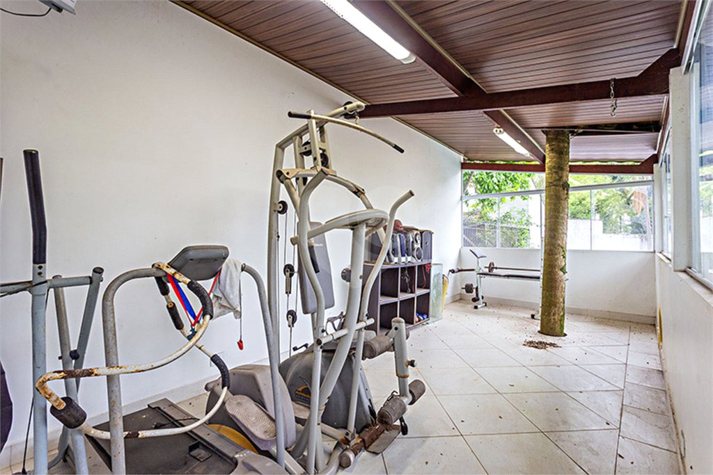 Casa Térrea à venda com 3 quartos, sendo 2 suítes, em Jardim Prudência, São Paulo, SP