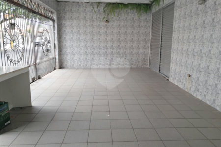Sobrado à venda com 3 quartos, sendo 1 suíte, em Vila Romana, São Paulo, SP