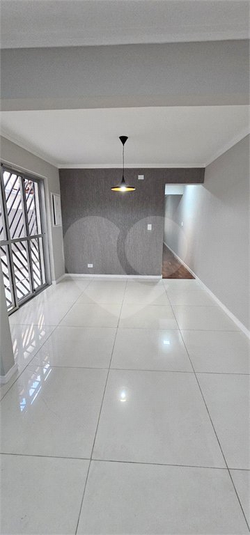 Sobrado à venda com 3 quartos, sendo 2 suítes, em Ferreira, São Paulo, SP