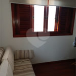 Casa à venda com 4 quartos, sendo 1 suíte, no condomínio Vale do Itamaracá, Valinhos - SP