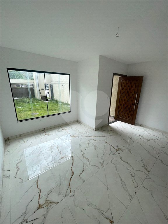 Casa em condomínio à venda com 3 quartos, sendo 1 suíte, em Guaratiba, Rio de Janeiro, RJ
