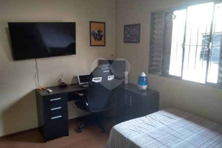 Casa à venda com 3 quartos, sendo 1 suíte,  em Parque Ipê, São Paulo, SP