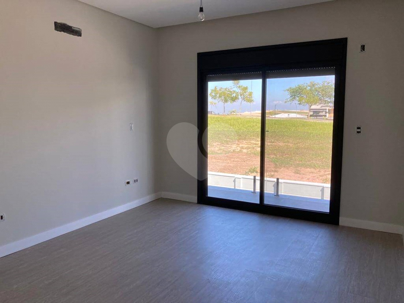 Casa à venda com 5 suítes no condomínio Alphaville 1, São José dos Campos - SP