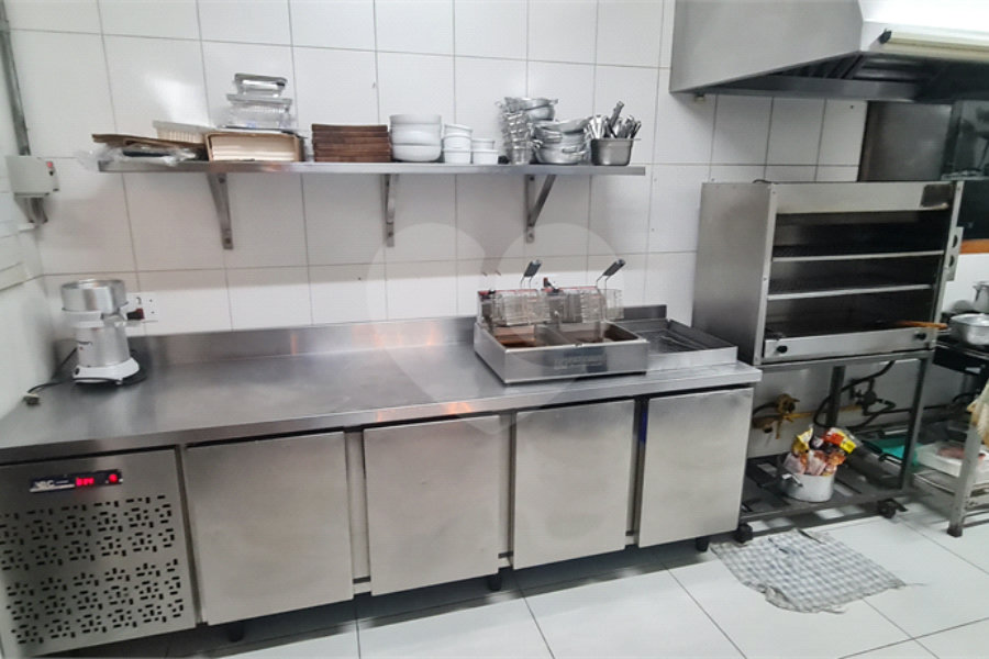Salão para alugar em Caraguatá, Mairiporã, SP