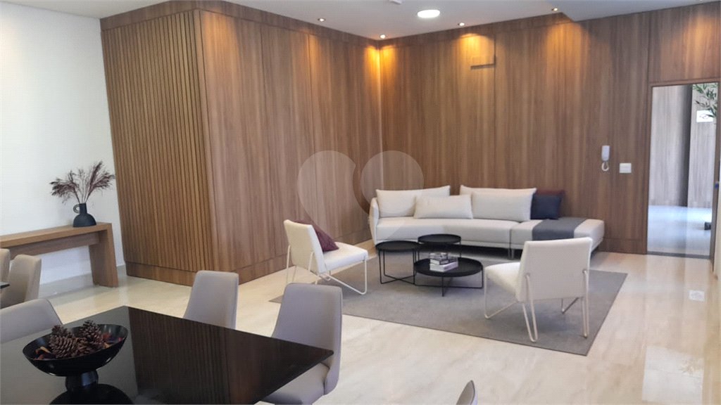 Apartamento à venda com 3 quartos, sendo 1 suíte, em Vila Bastos, Santo André, SP