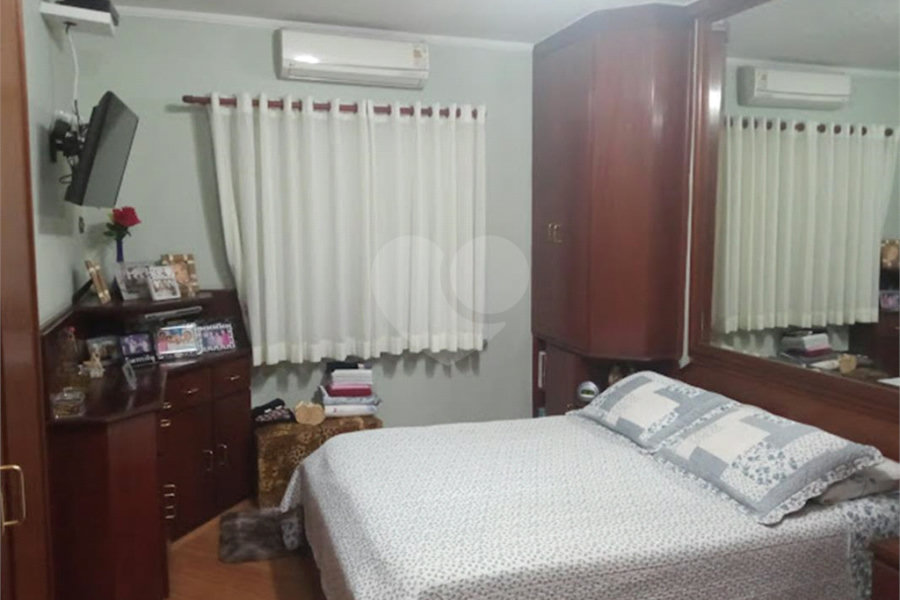 Sobrado à venda com 3 suítes em Tremembé, São Paulo, SP