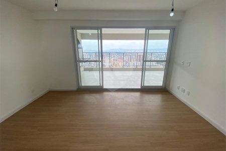 Apartamento à venda com 3 quartos, sendo 1 suíte, em Brás, São Paulo, SP