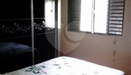 Sobrado à venda com 4 quartos, sendo 1 suíte,  em Tremembé, São Paulo, SP