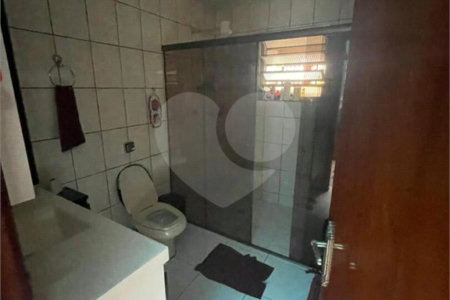 Sobrado à venda com 4 quartos, sendo 1 suíte,  em Jardim Catanduva, São Paulo, SP