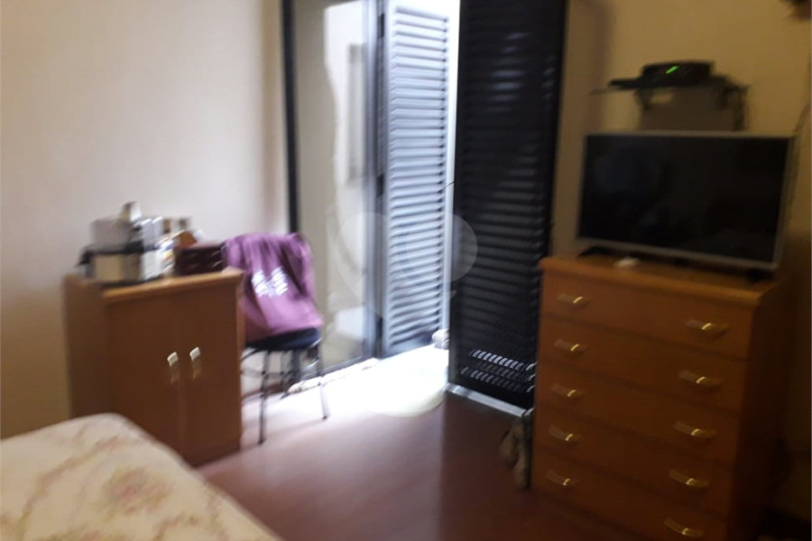 Casa à venda com 6 quartos, sendo 2 suítes, em Tatuapé, São Paulo, SP