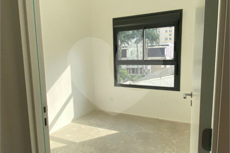 Apartamento à venda com 1 quarto em Indianópolis, São Paulo, SP