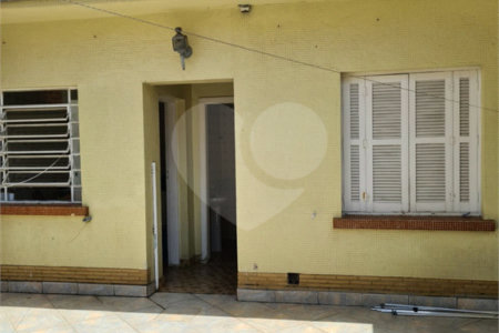 Sobrado à venda com 3 quartos em Campo Belo, São Paulo, SP