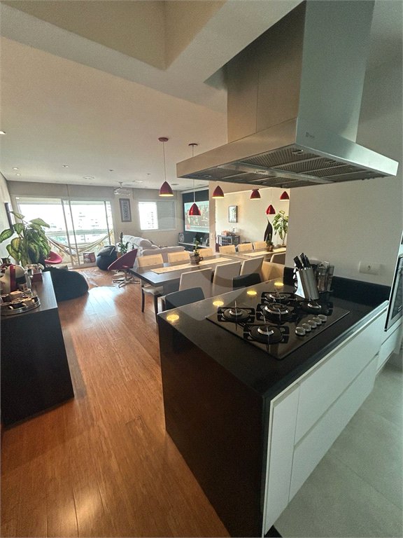 Apartamento à venda com 2 quartos, sendo 1 suíte,  em Vila Romana, São Paulo, SP