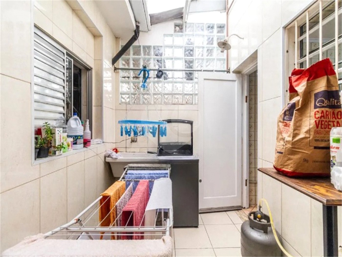 Casa de Vila à venda ou para alugar com 3 quartos em PINHEIROS, São Paulo, SP