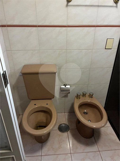 Apartamento à venda com 4 quartos, sendo 2 suítes, em Aclimação, São Paulo, SP