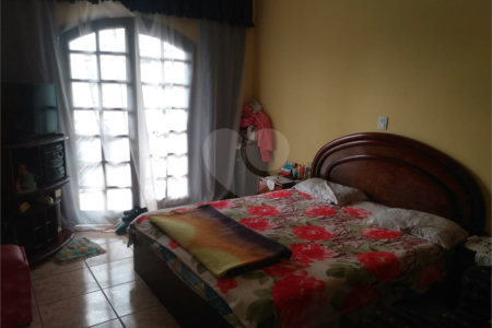 Sobrado à venda com 3 quartos, sendo 1 suíte, em Parque das Nações, Atibaia, SP