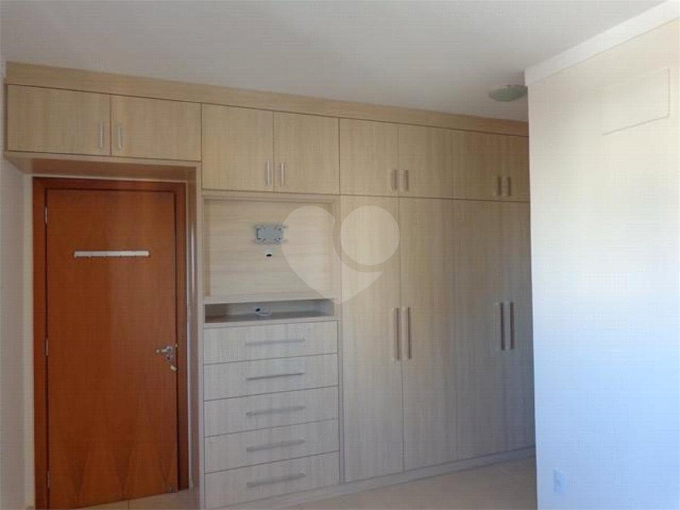 Apartamento à venda com 3 quartos, sendo 1 suíte, em Jardim Paulista, Ribeirão Preto, SP