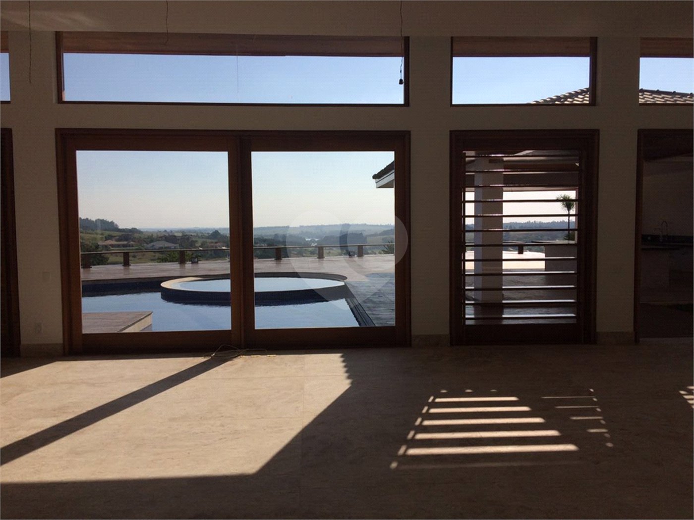 Casa à venda com 5 suítes no condomínio Fazenda da Grama, Itupeva - SP