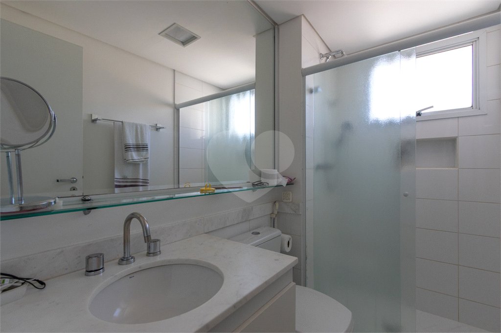 Apartamento à venda com 4 quartos, sendo 3 suítes,  em Vila Romana, São Paulo, SP
