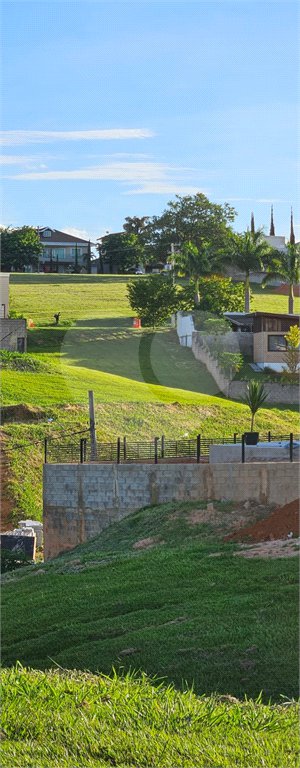 Terreno à venda com 1 suíte no condomínio Santa Teresa 1, Vinhedo - SP