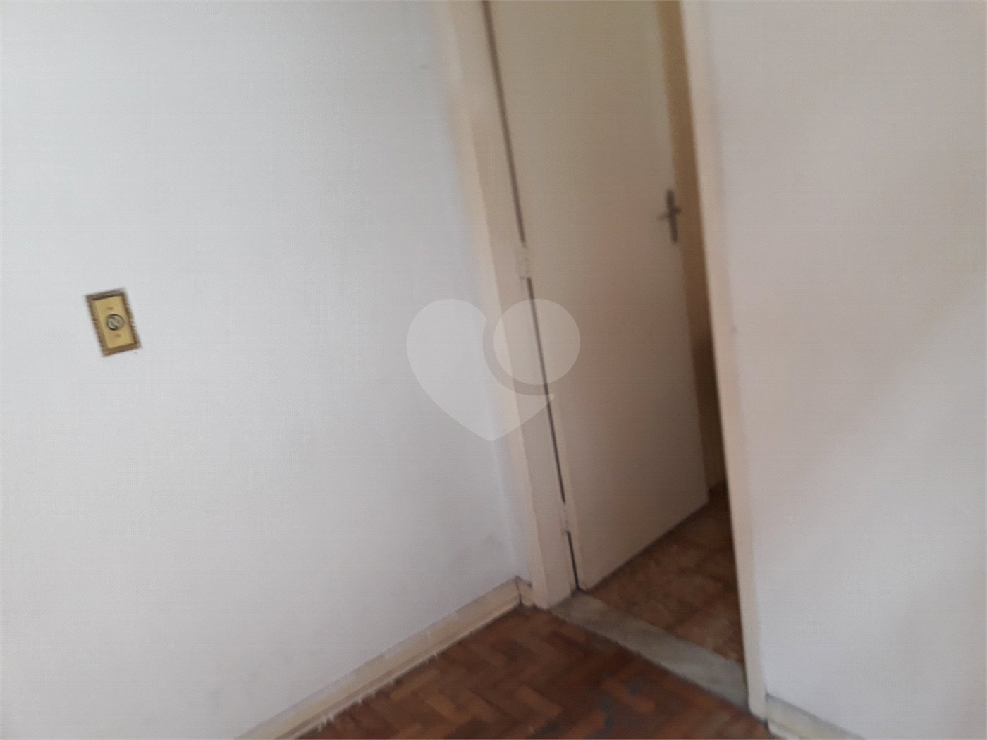Sobrado à venda com 3 quartos, sendo 1 suíte, em Tremembé, São Paulo, SP