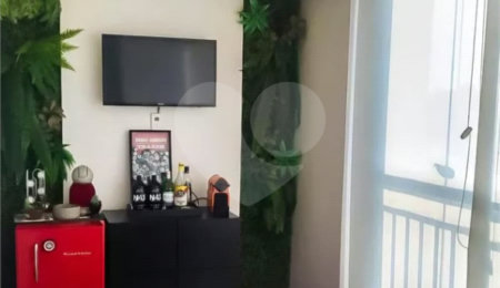 Apartamento à venda com 2 quartos, sendo 1 suíte,  em Vila Maria Alta, São Paulo, SP
