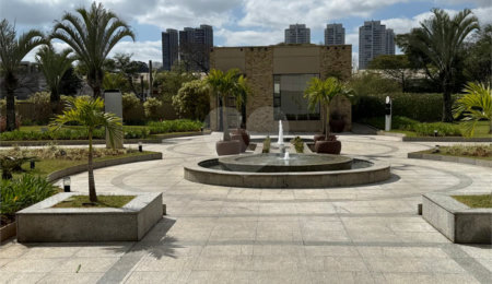 Apartamento à venda com 4 quartos, sendo 3 suítes, em Campo Grande, São Paulo, SP