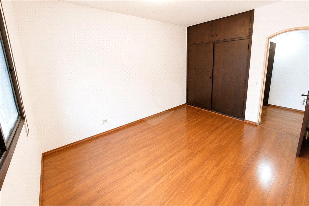 Apartamento à venda ou para alugar com 3 quartos, sendo 1 suíte,  em Granja Julieta, São Paulo, SP