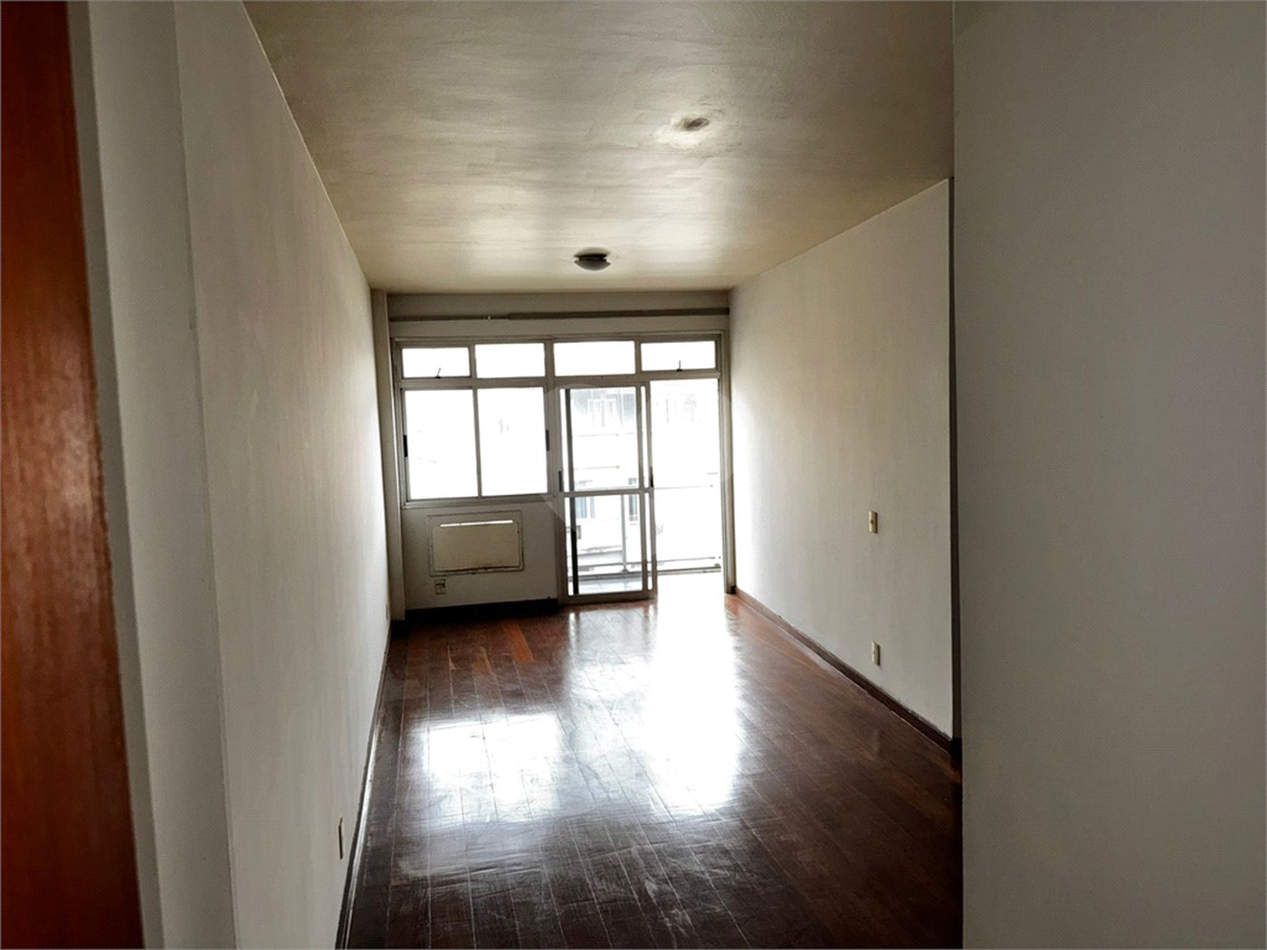 Apartamento à venda com 4 quartos, sendo 1 suíte,  em Tijuca, Rio de Janeiro, RJ