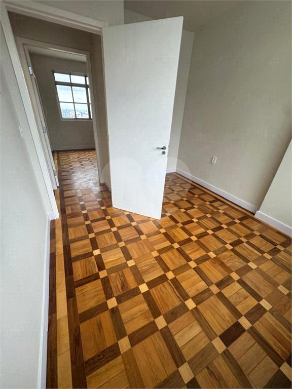 Apartamento à venda com 4 quartos, sendo 1 suíte, em Bela Vista, São Paulo, SP