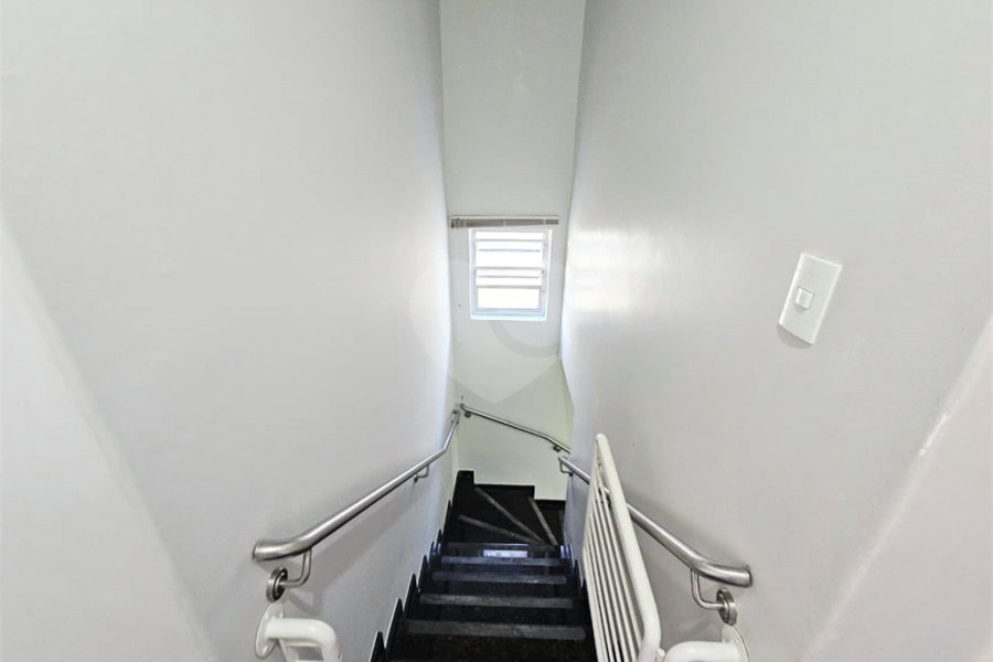 Sobrado à venda com 4 quartos, sendo 1 suíte, em Vila Guilherme, São Paulo, SP