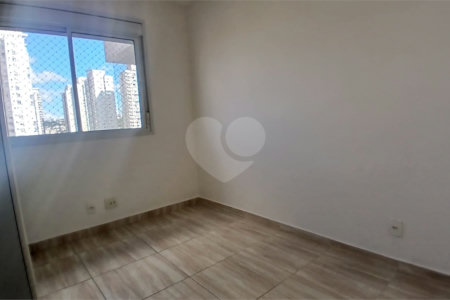 Apartamento para alugar com 2 quartos, sendo 1 suíte, em Vila Anastácio, São Paulo, SP