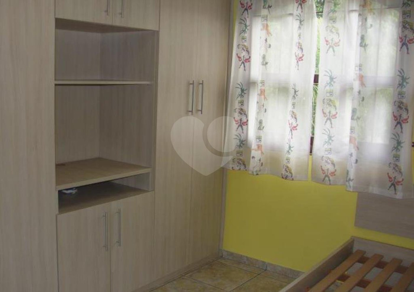 Sobrado à venda com 3 quartos, sendo 1 suíte, em Tremembé, São Paulo, SP