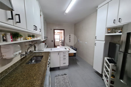 Apartamento à venda com 4 quartos, sendo 2 suítes, em Santana, São Paulo, SP