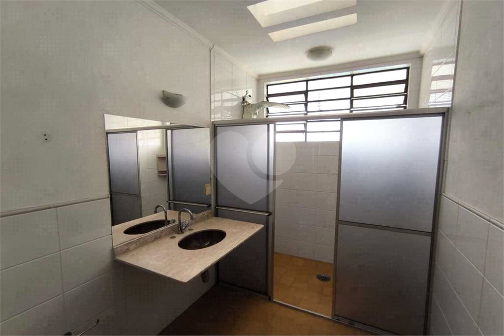 Casa à venda com 5 quartos, sendo 3 suítes,  em Brooklin Paulista, São Paulo, SP