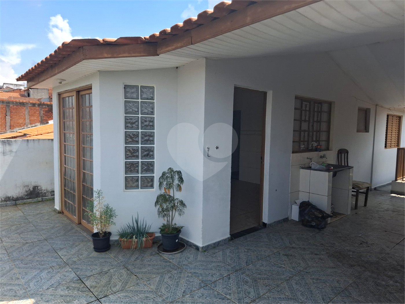 Casa à venda com 5 quartos, sendo 1 suíte, em Jardim Montreal, Sorocaba, SP