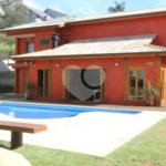 Casa à venda com 4 suítes no condomínio Suíça da Cantareira, Mairiporã - SP