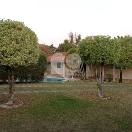 Casa à venda com 3 suítes no condomínio Haras São Luiz, Salto - SP